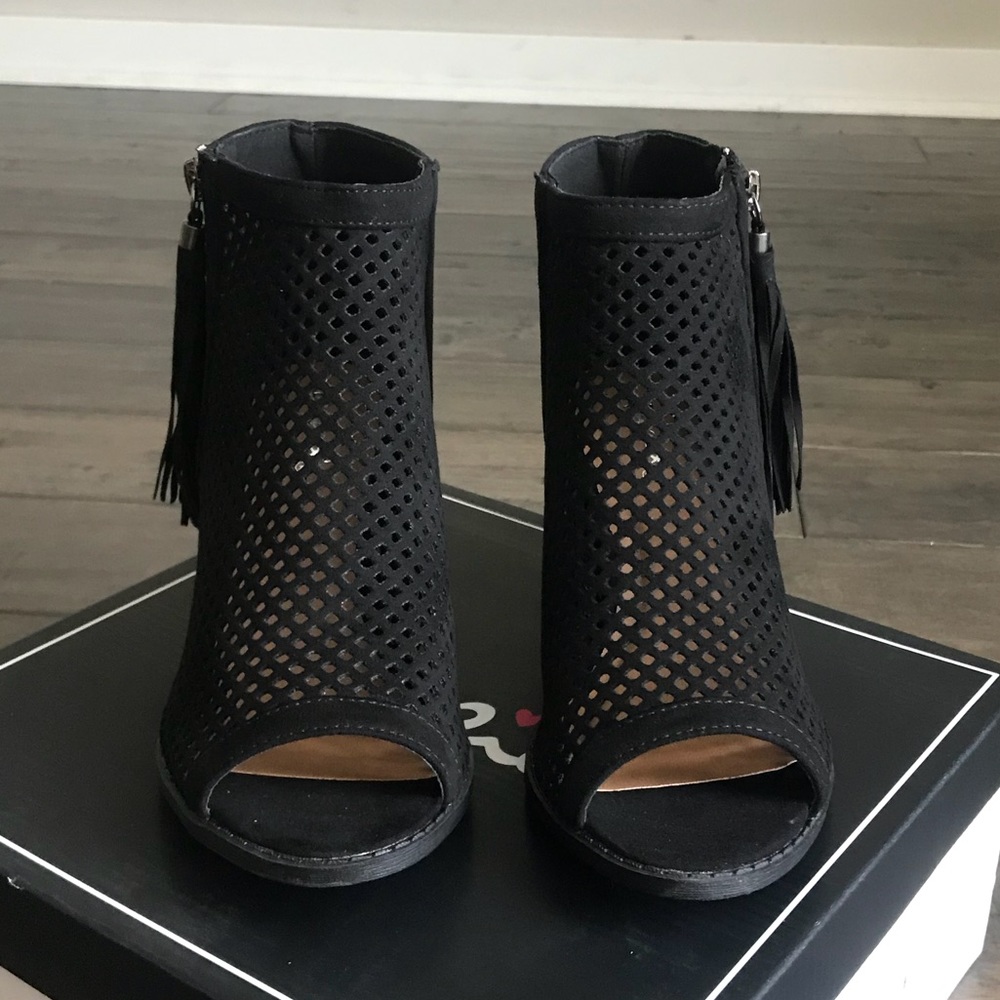 Black Suede Mesh Tassell Booties - Picture 2 of 6